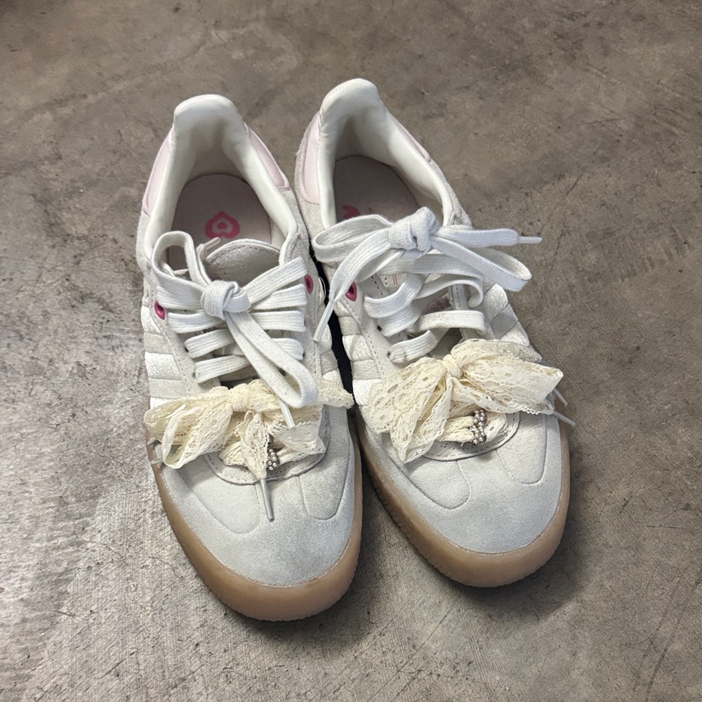 adidas samba Women's White and Pink heart Lace-Accent Sneakers 6.5